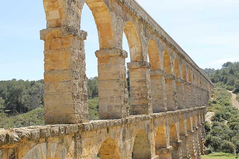 Roman aqueduct in Jose Mier's Spain